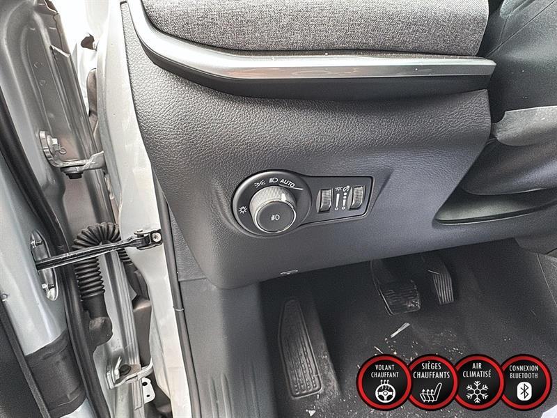 2026 Jeep Compass - Image 12