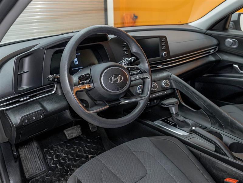 hyundai Elantra 2024 - 2