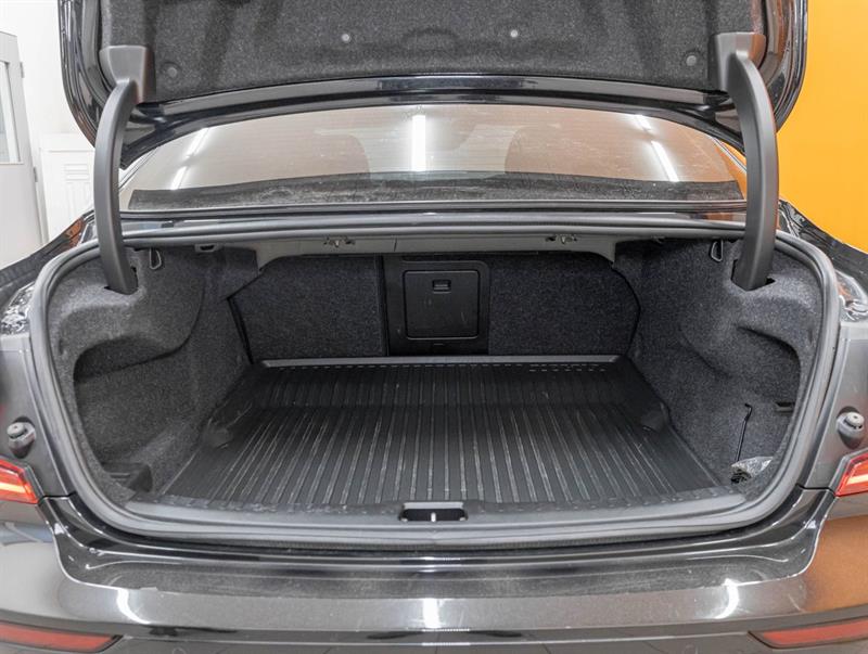 volvo S60 2022 - 29
