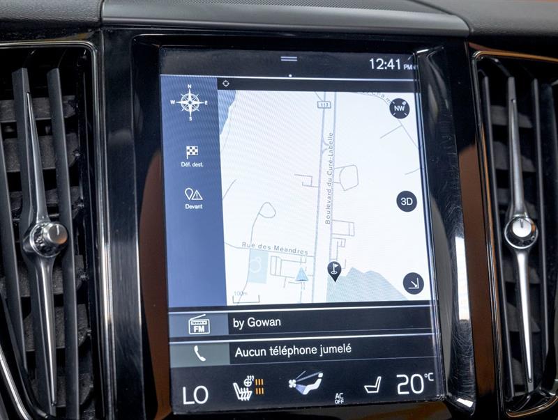 volvo XC60 2020 - 17