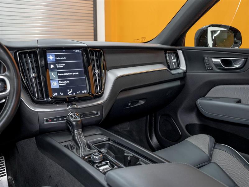 volvo XC60 2020 - 22