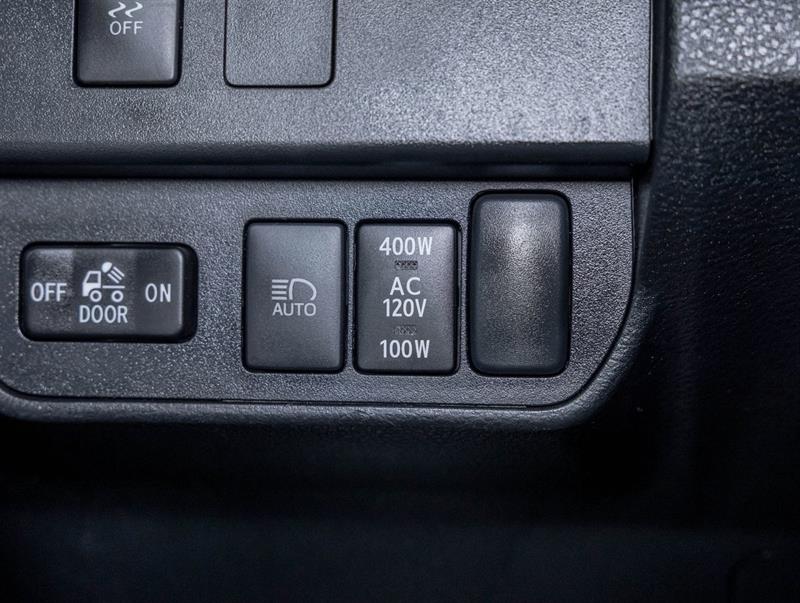 toyota Tacoma 2023 - 21