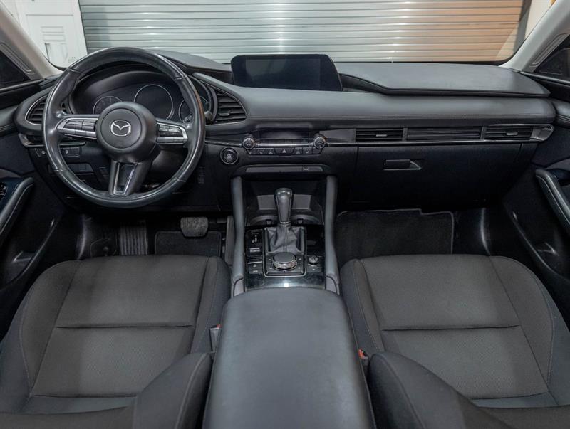 mazda Mazda3 2020 - 11