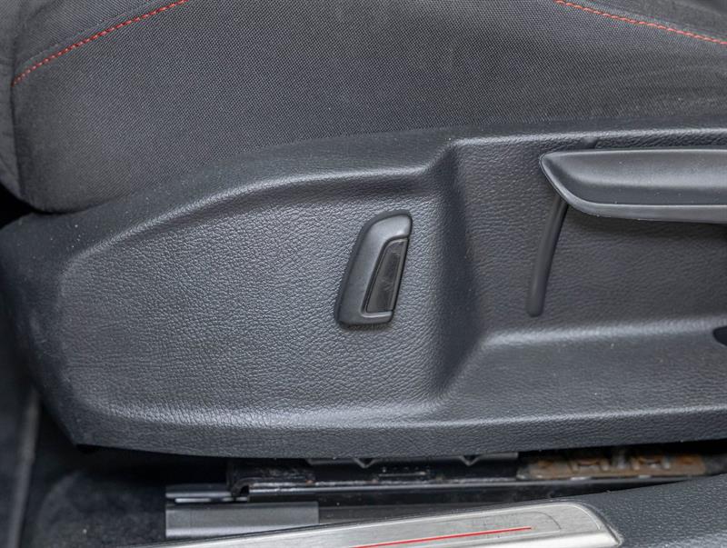 volkswagen Golf GTI 2020 - 23