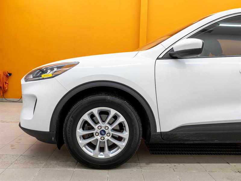 ford Escape 2021 - 31