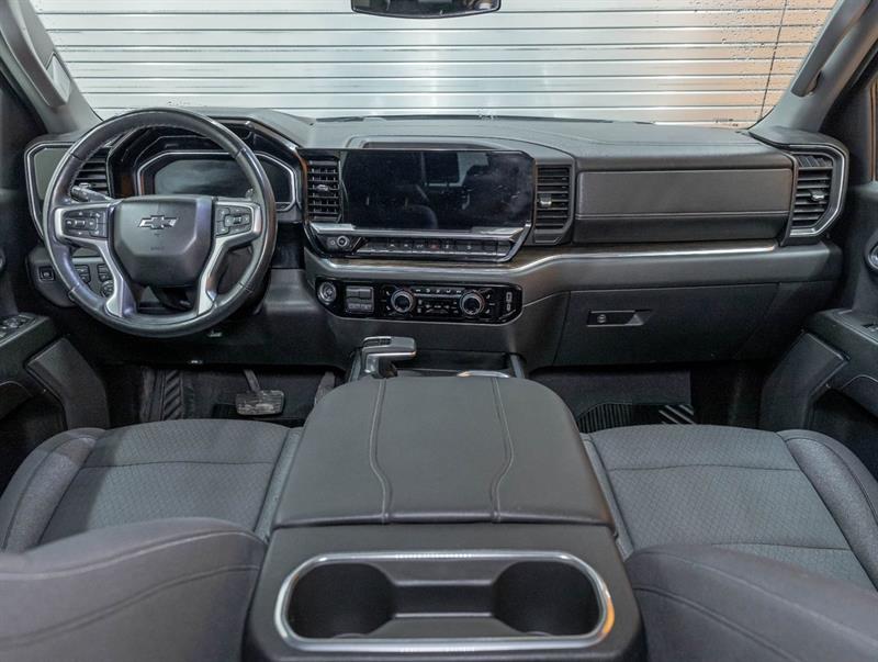 chevrolet Silverado 1500 2024 - 11
