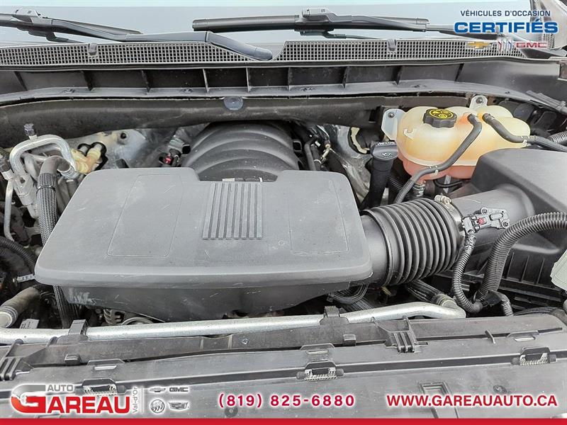 chevrolet Suburban 2022 - 8