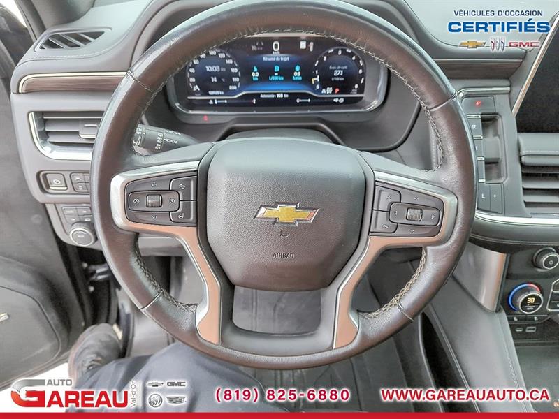 chevrolet Suburban 2022 - 12