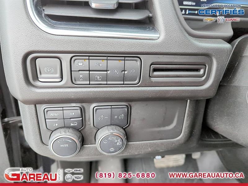 chevrolet Suburban 2022 - 16