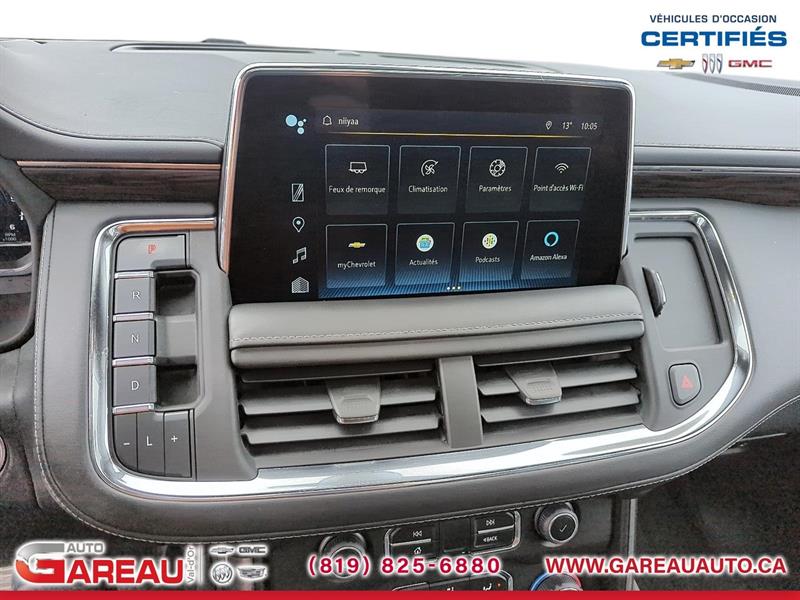 chevrolet Suburban 2022 - 19