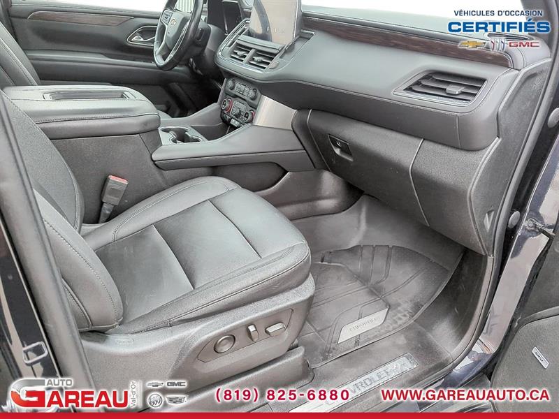 chevrolet Suburban 2022 - 26