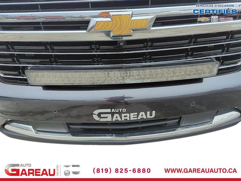 chevrolet Suburban 2022 - 29