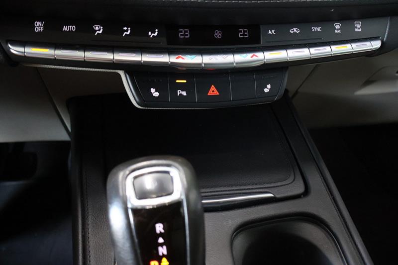 cadillac XT4 2019 - 17