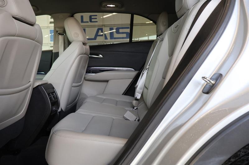 cadillac XT4 2022 - 21