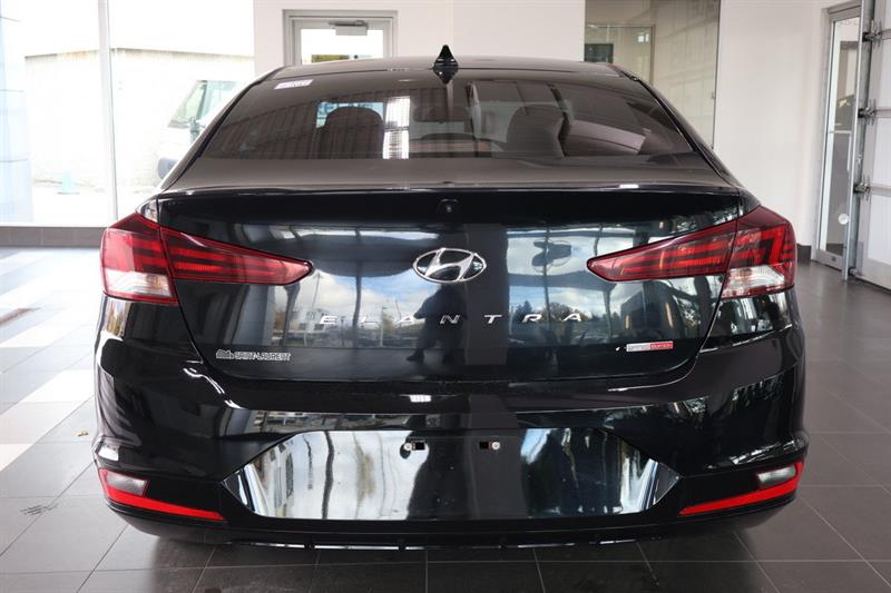 hyundai Elantra 2020 - 21