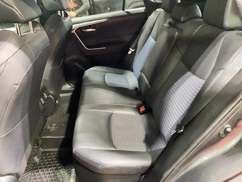toyota RAV4 2021 - 8