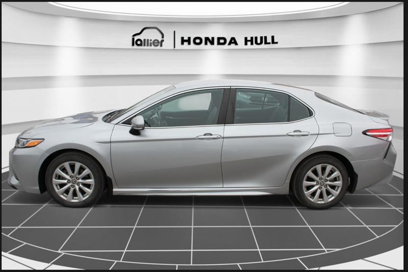 toyota Camry 2020 - 2