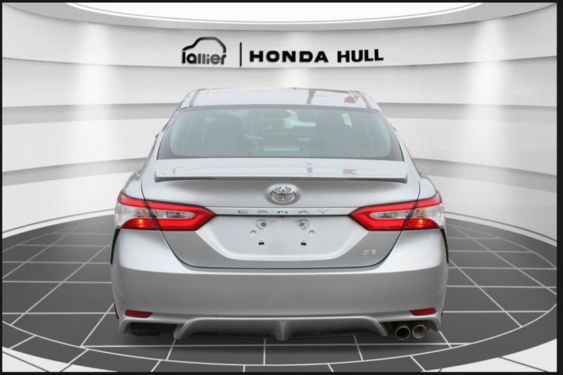 toyota Camry 2020 - 4