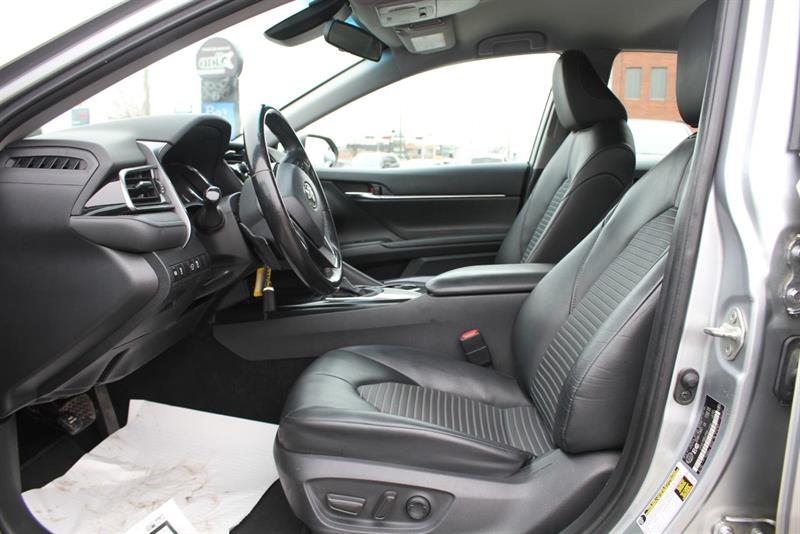 toyota Camry 2020 - 7