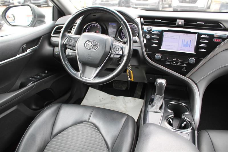 toyota Camry 2020 - 9