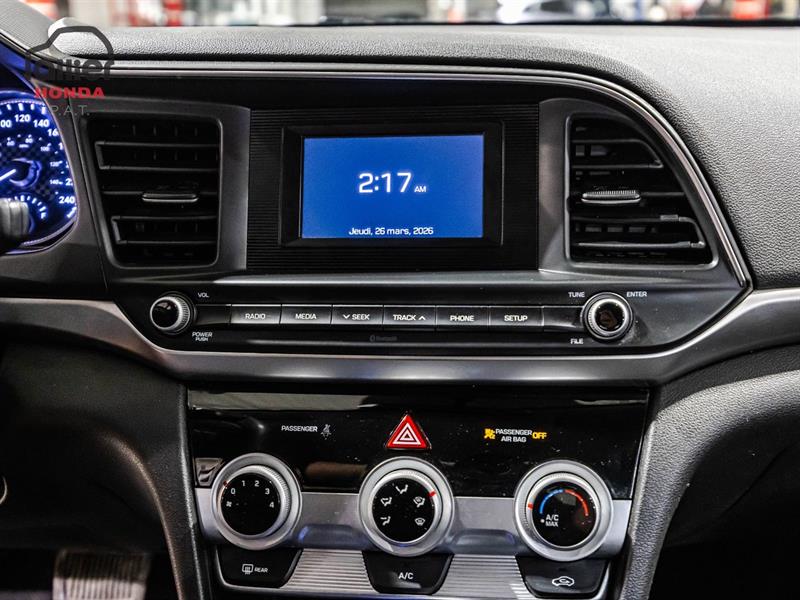 hyundai Elantra 2020 - 23