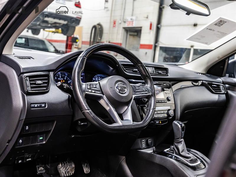 nissan Qashqai 2018 - 16