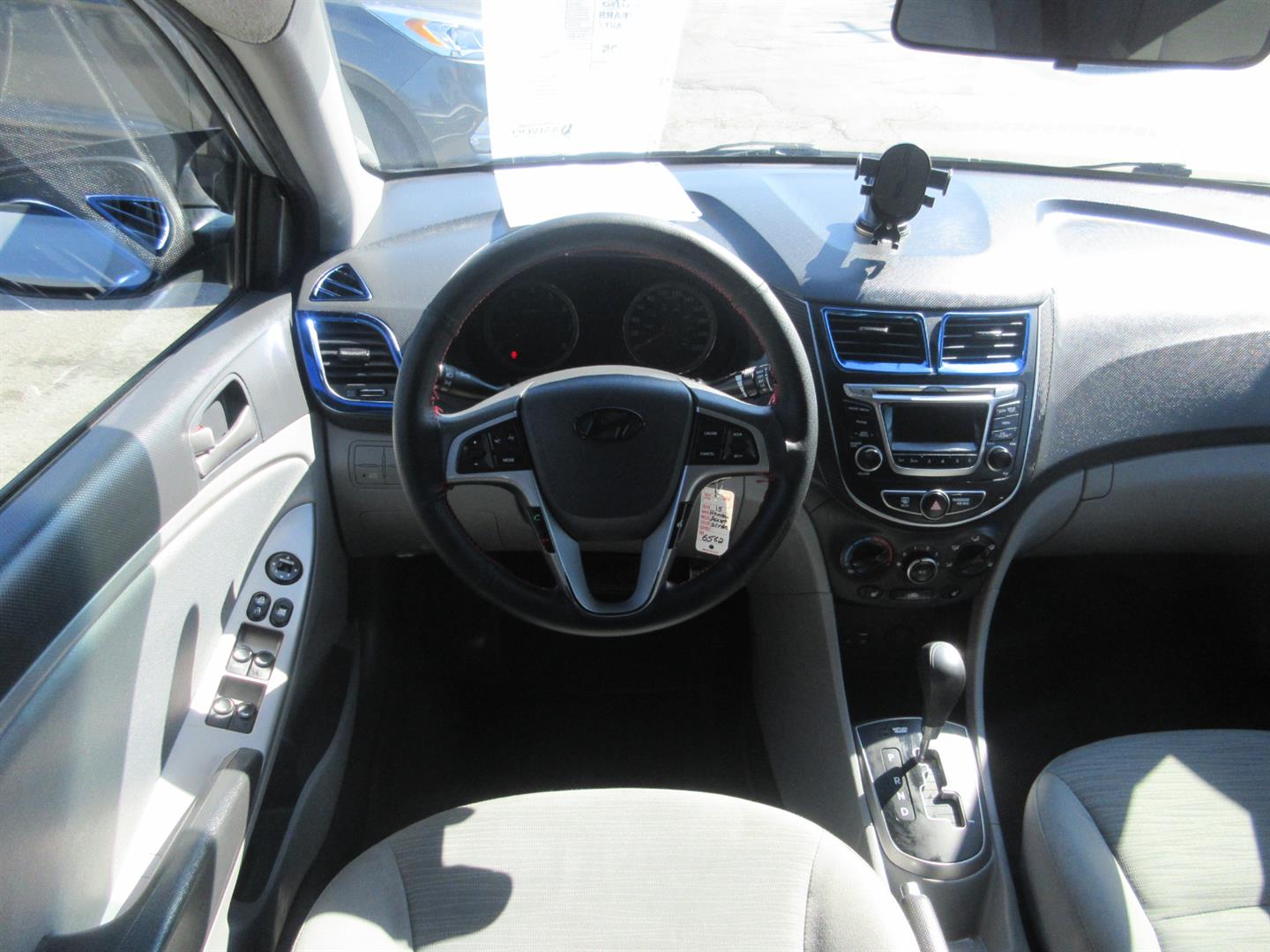 hyundai Accent 2015 - 14
