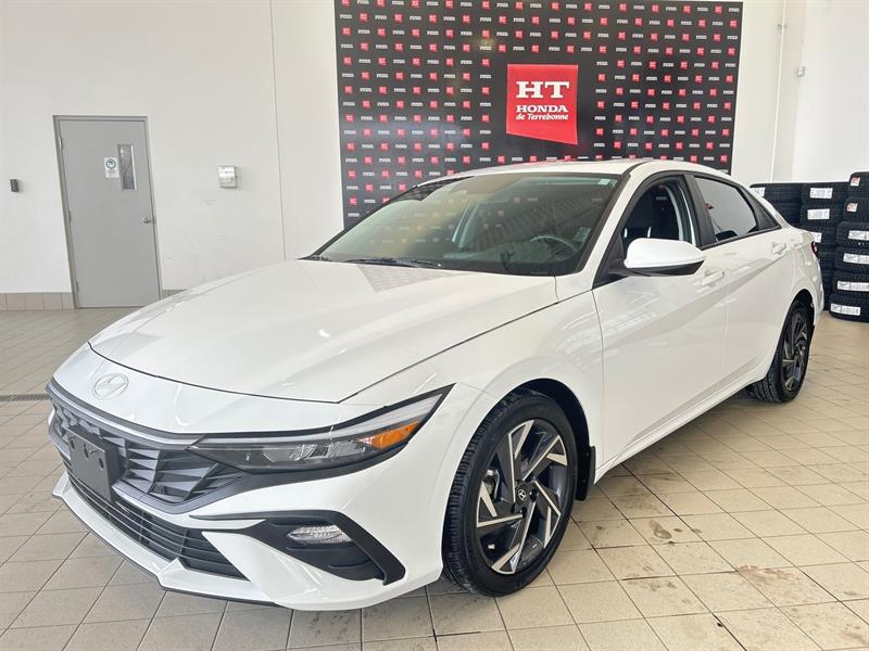 hyundai Elantra 2024