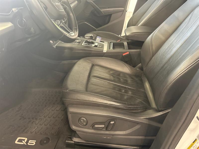 audi Q5 2020 - 21