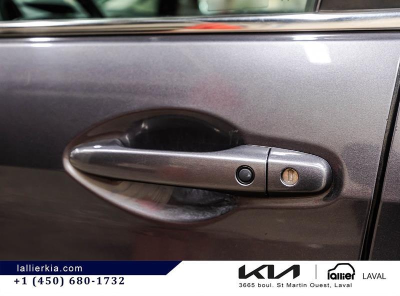 2016 Honda CR-V - Image 11