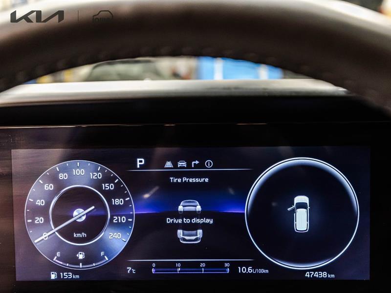 2023 Kia Carnival - Image 16