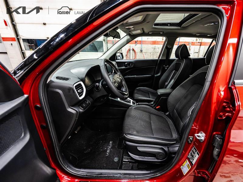 2024 Hyundai Venue - Image 12