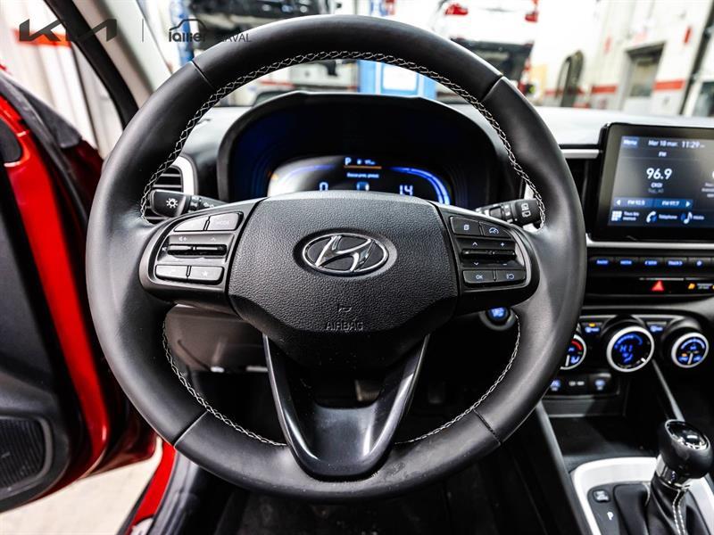 2024 Hyundai Venue - Image 13