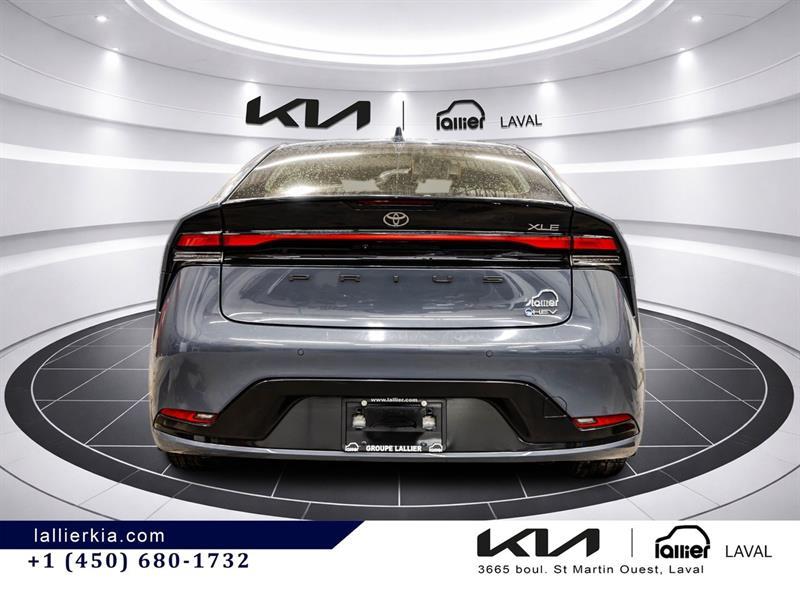 2024 Toyota Prius - Image 6