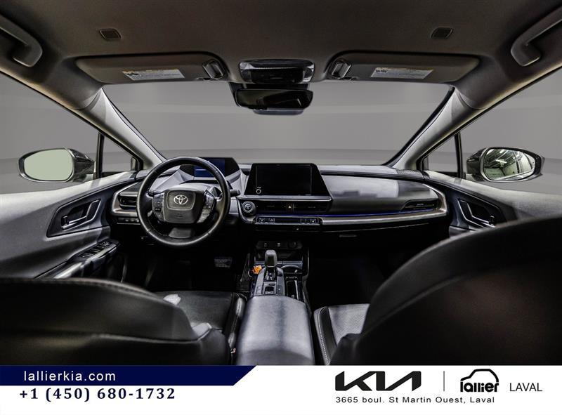 2024 Toyota Prius - Image 14