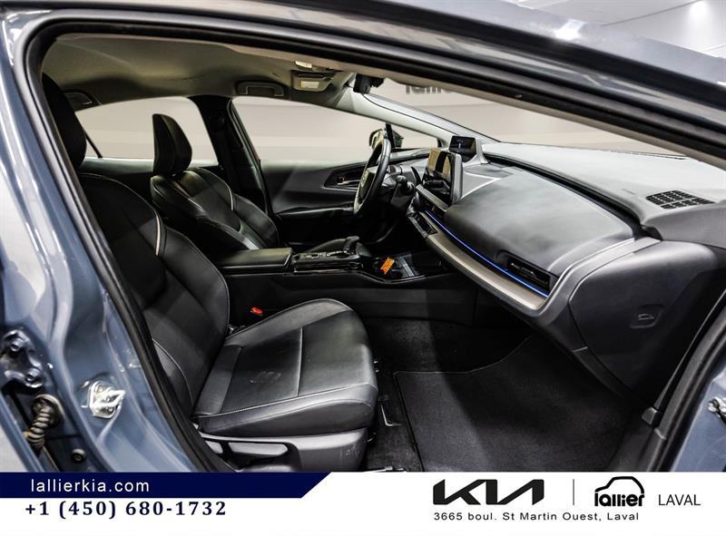 2024 Toyota Prius - Image 17