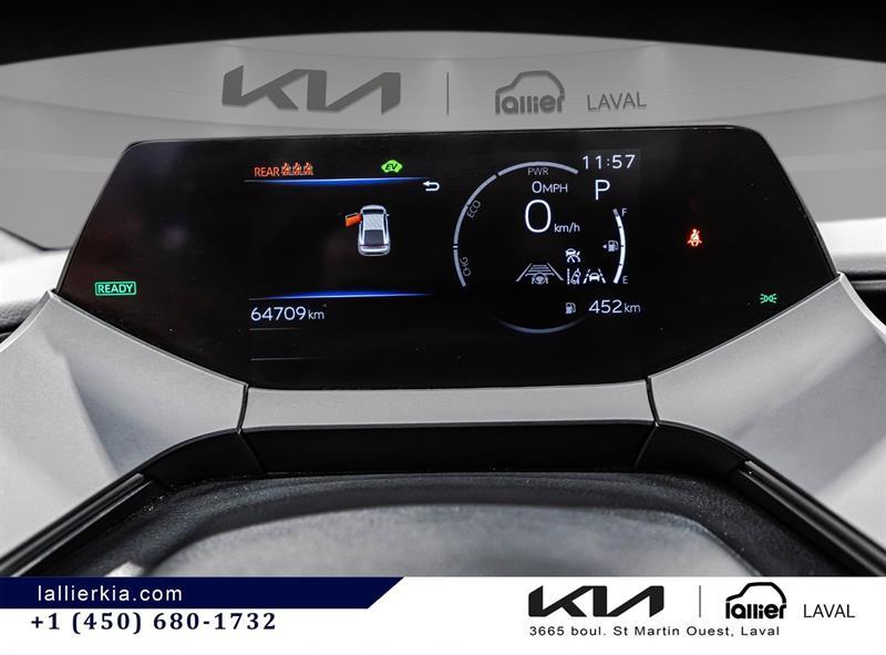 2024 Toyota Prius - Image 22