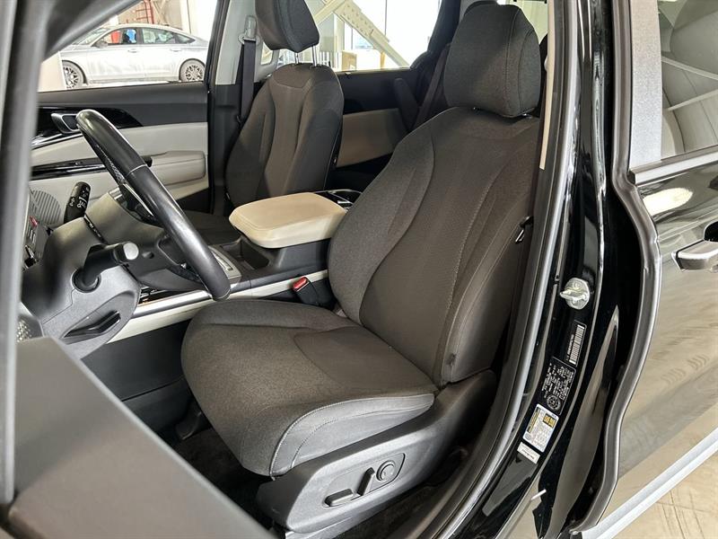 kia Carnival 2023 - 22