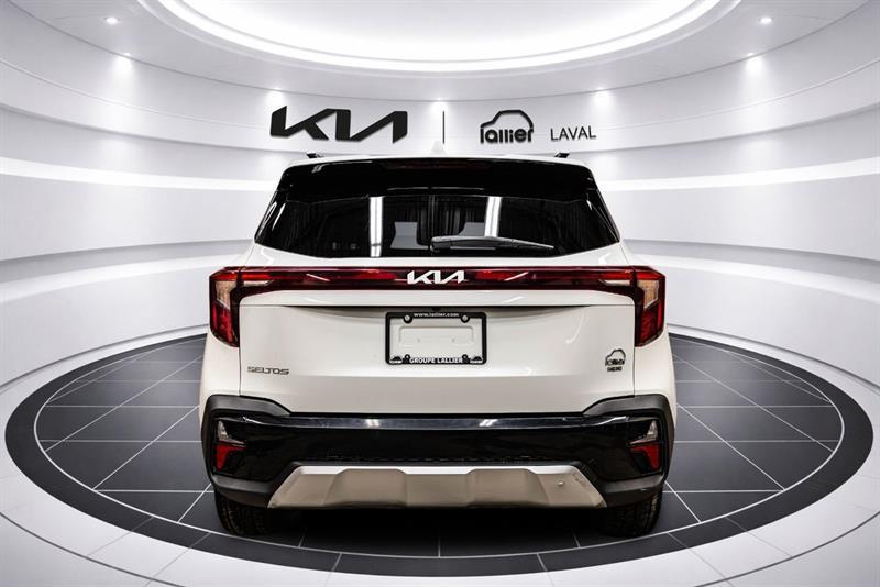 2025 Kia Seltos - Image 9