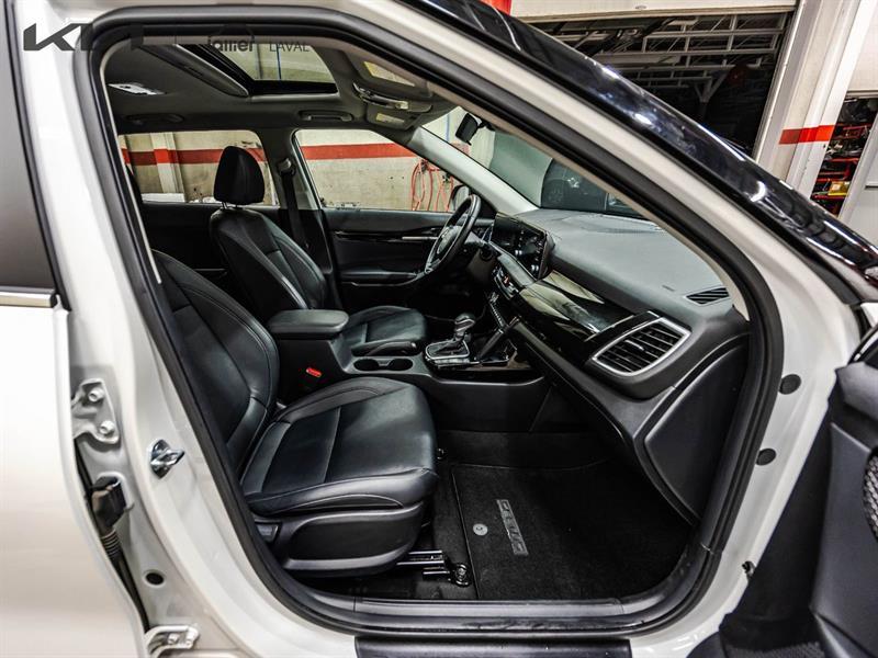 2025 Kia Seltos - Image 15