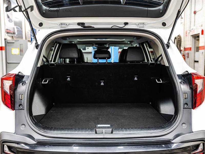 2025 Kia Seltos - Image 22