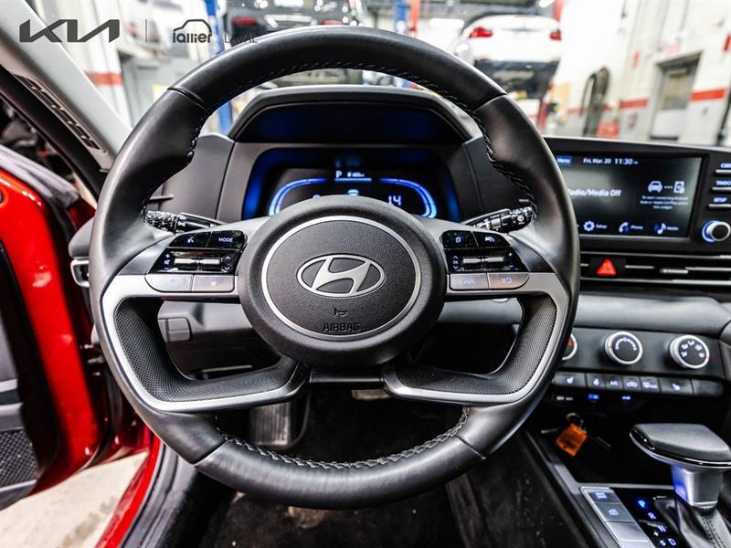 2025 Hyundai Elantra - Image 15