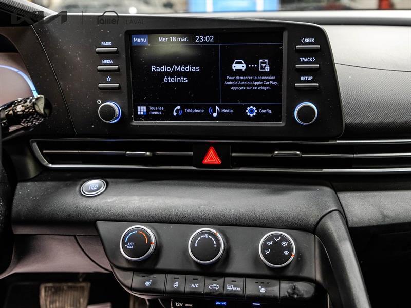 2025 Hyundai Elantra - Image 17