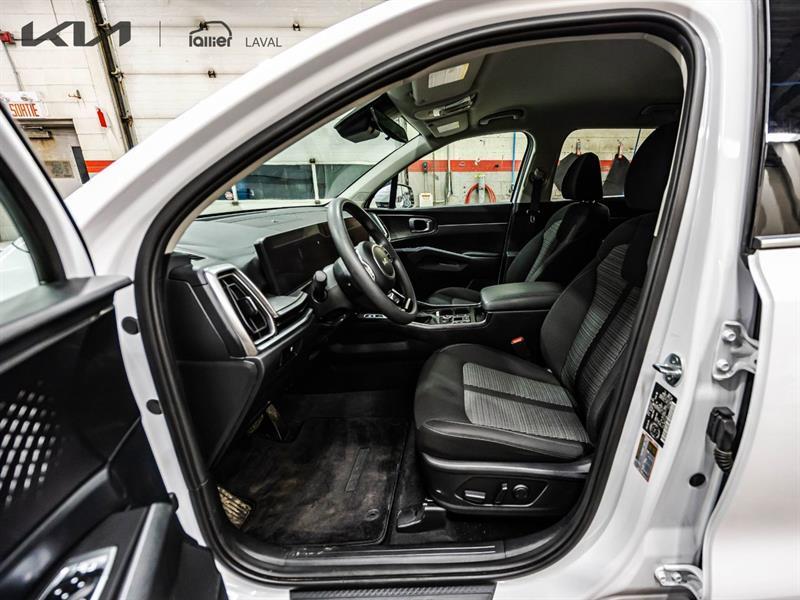 2024 Kia Sorento - Image 15