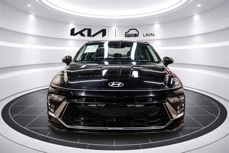 2025 Hyundai Sonata - Image 2