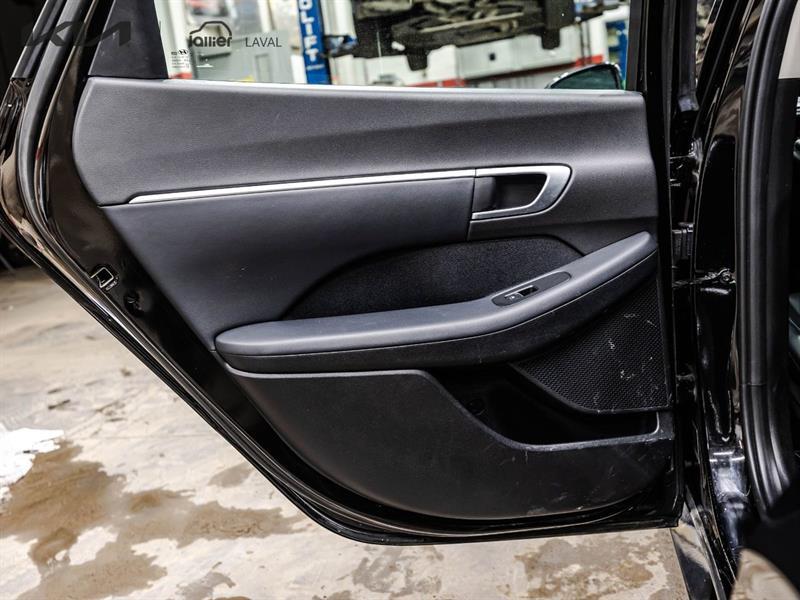 2025 Hyundai Sonata - Image 13