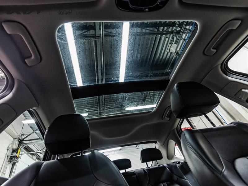 2025 Hyundai Sonata - Image 19