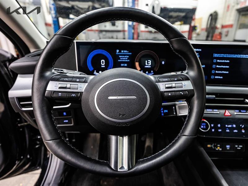 2025 Hyundai Sonata - Image 23