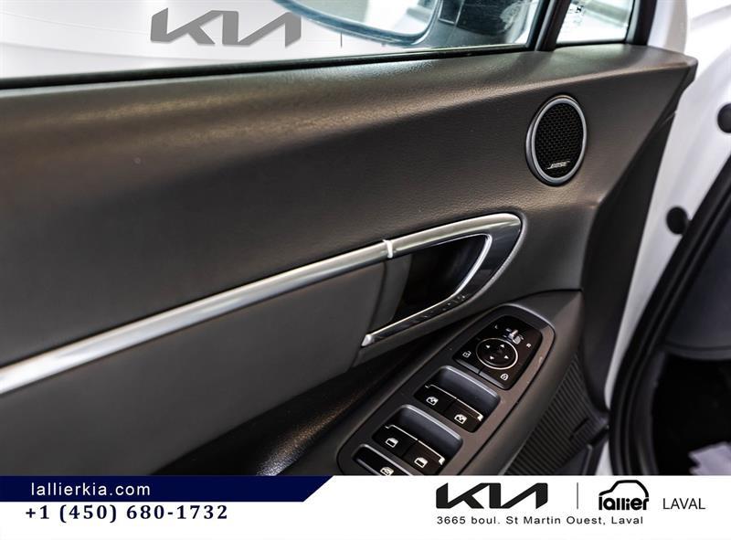 2023 Hyundai Sonata - Image 12