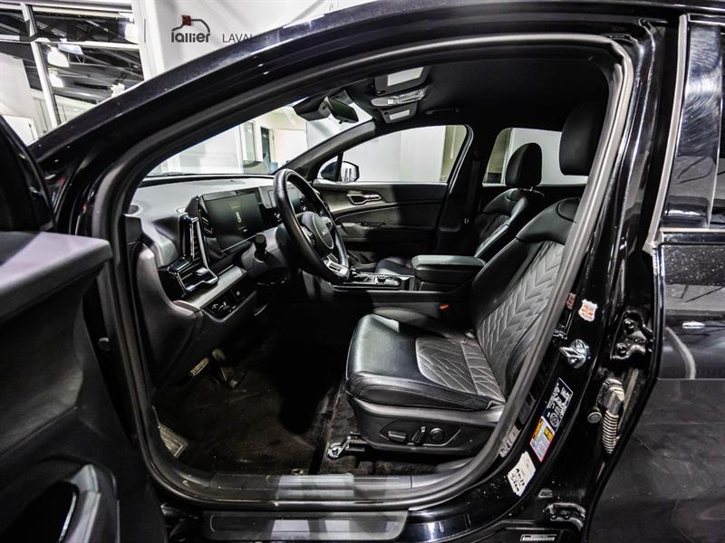 2025 Kia Sportage - Image 19